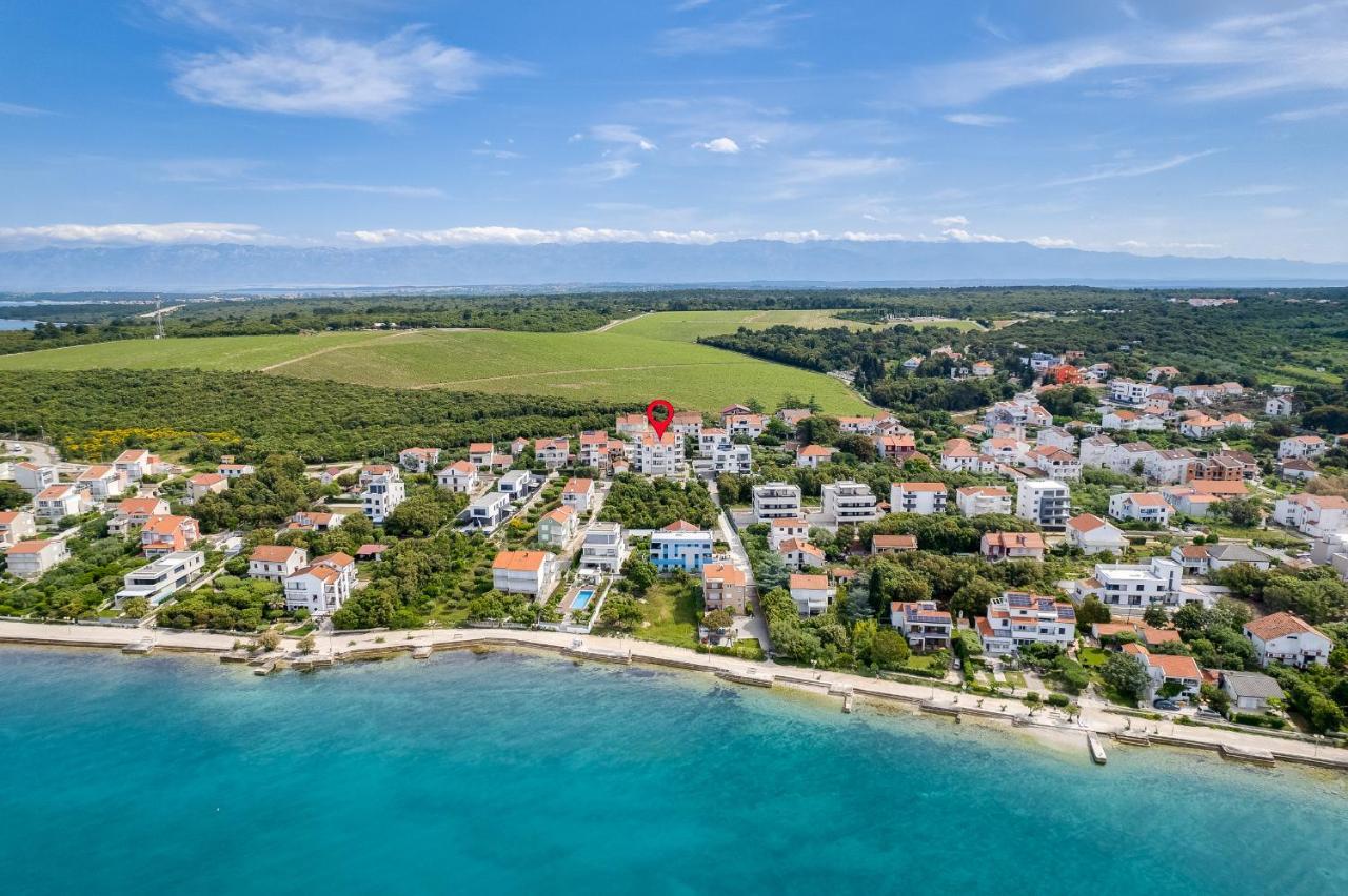 Villa Mirela Petrčane Exterior foto