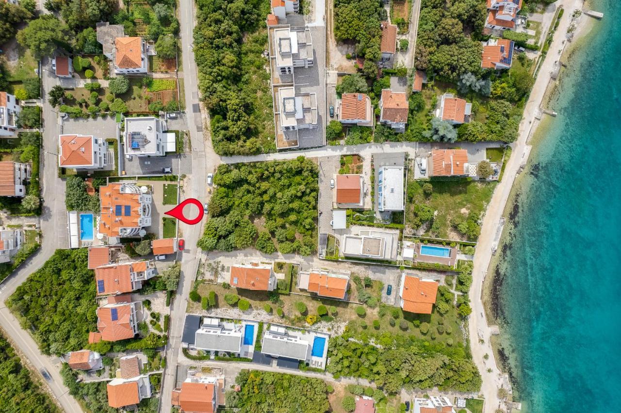 Villa Mirela Petrčane Exterior foto